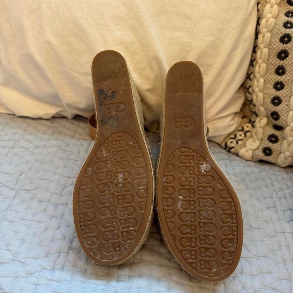 Size 9.5 4" heel Gianni Bini Tan suede espadrille wedge sandals - Picture 6 of 8